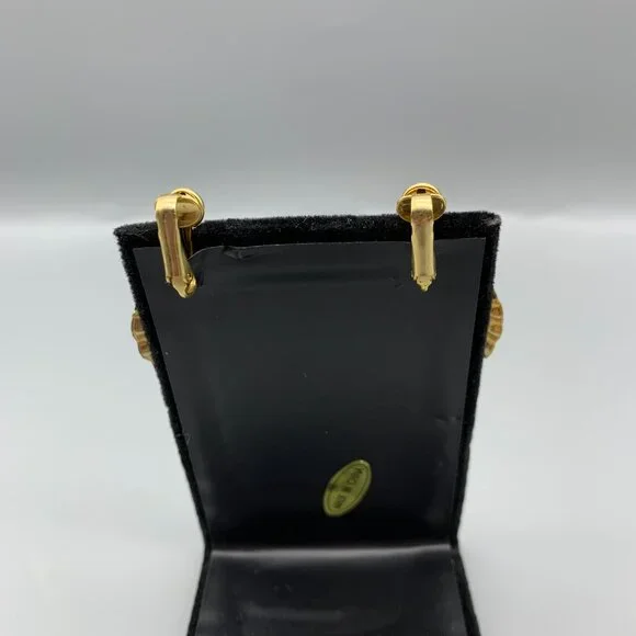 Gold-tone 1 1/4" Double Hoop Earrings with Clip Closure - Picture 5 of 7